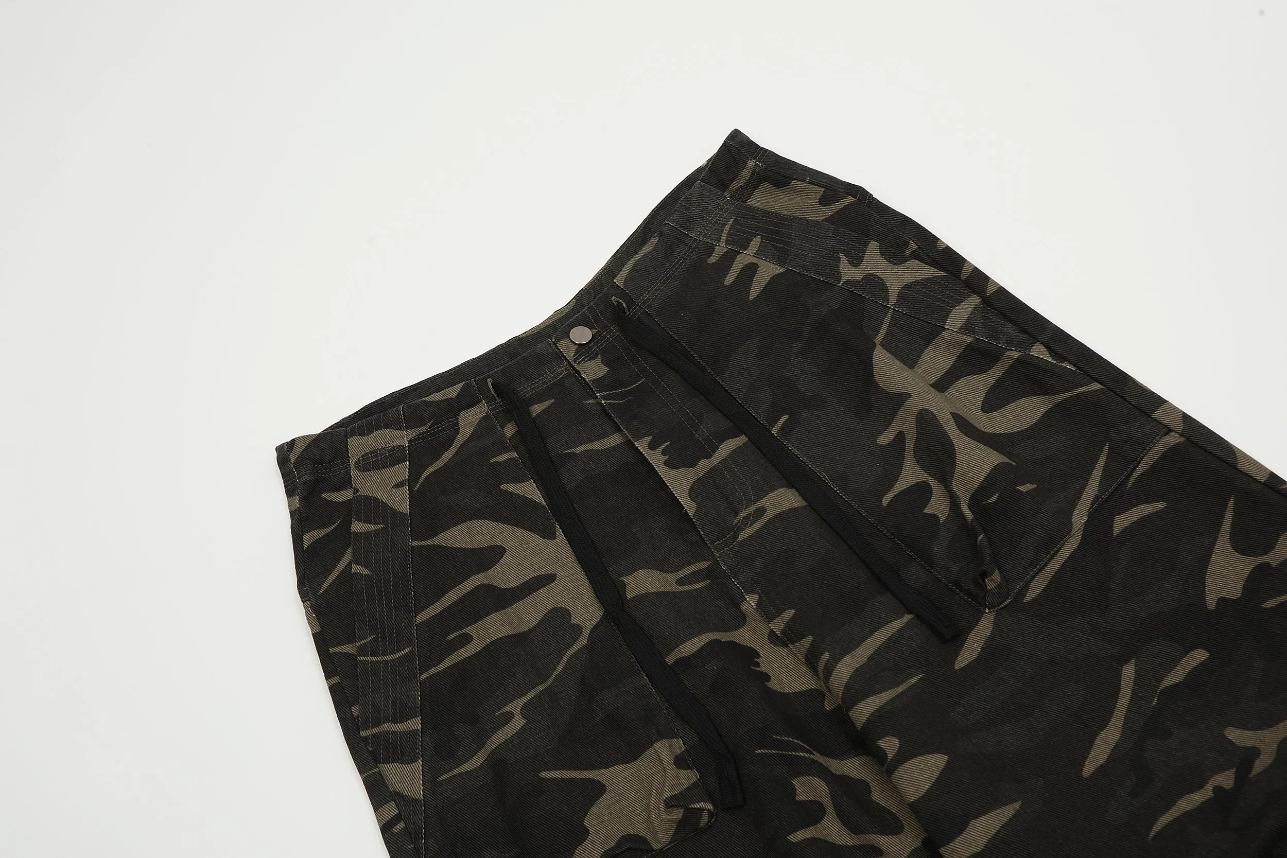 Faire Echo Camo Design Straight-Leg Pants